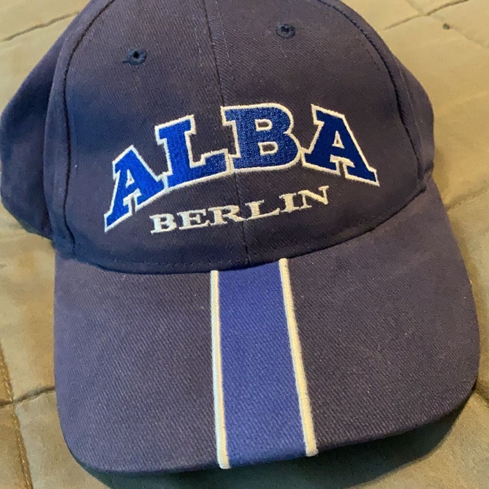 Euroleague Basketball Alba Berlin Official Hat - Picture 3 of 4
